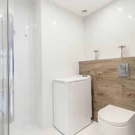 Διαμέρισμα Viu Seven Heaven *